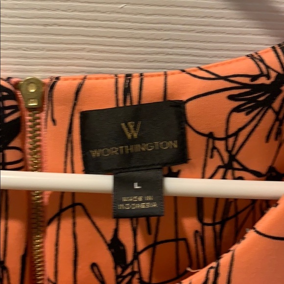 Dress - Picture 2 of 2